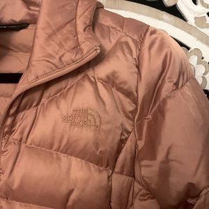 The North face jacket : Medium